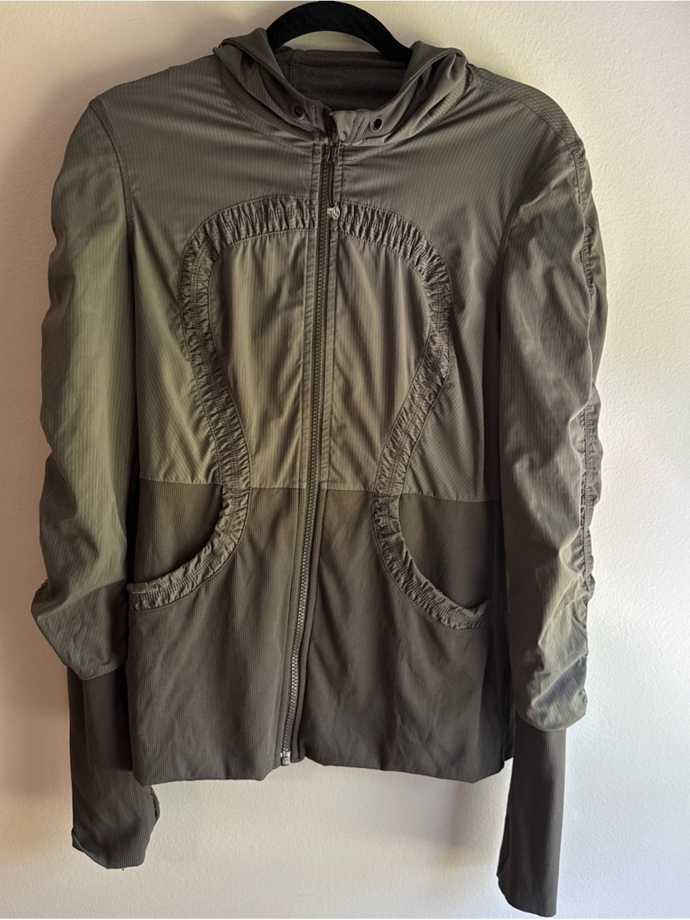 Lululemon Athletica Dance Reversible Grey Studio Jacket Size 8 Missing Strings